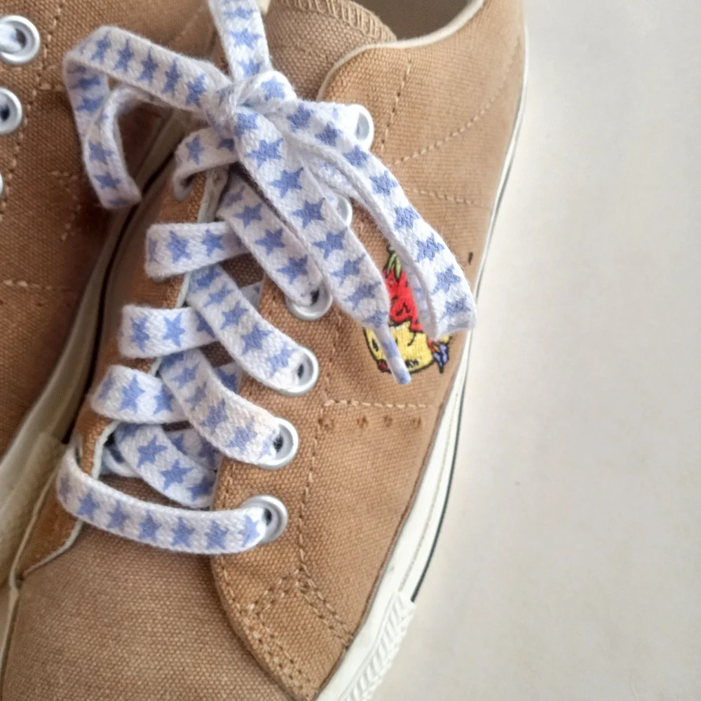 Converse Sky High Farm Strawberry Moon Women's Sneakers 7.5